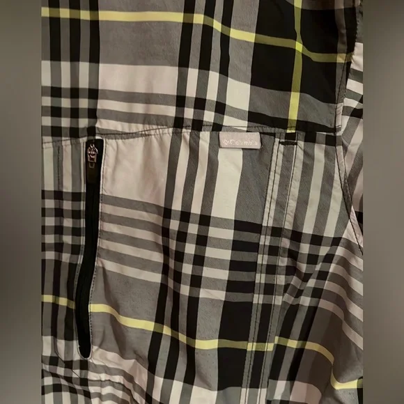 Omni-Shade Sun Protection Columbia button up plaid shirt, size XXL, black plaid - Picture 3 of 8